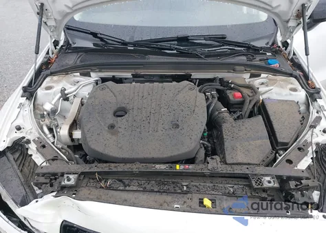 2023 Volvo S60 B5 Core Dark Theme z USA, uszkodzony, nr VIN 7JRL12FV7PG239900